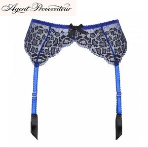 NWOT Agent Provocateur “Reya” Garter Belt Sz. Sm